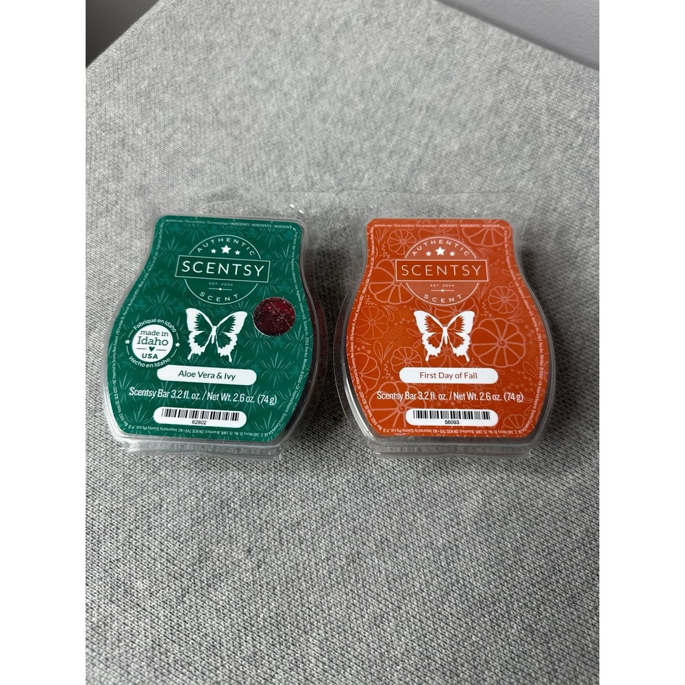 New Scentsy Wax Melts Aloe Vera and Ivy and First day of Fall Lot of 2